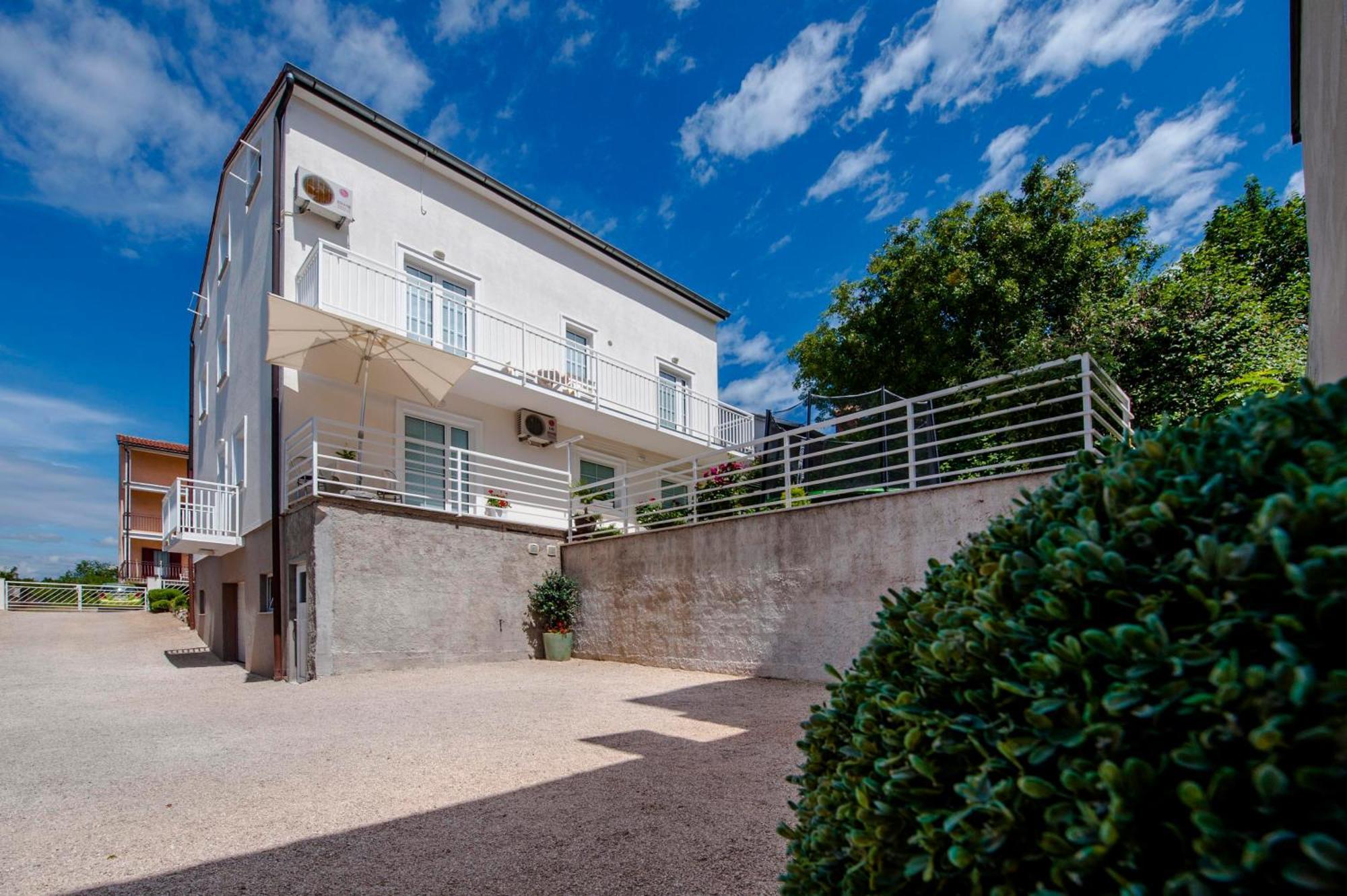 Marko Apartmani 로비니 외부 사진