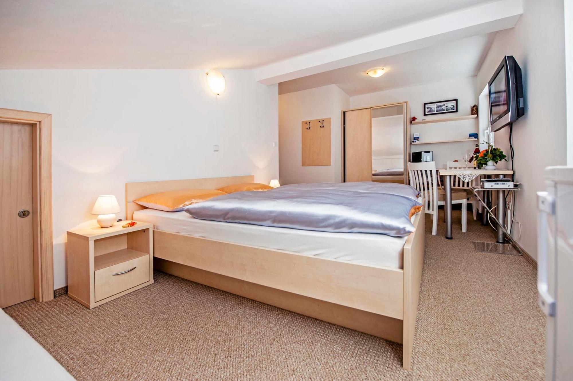 Marko Apartmani 로비니 외부 사진