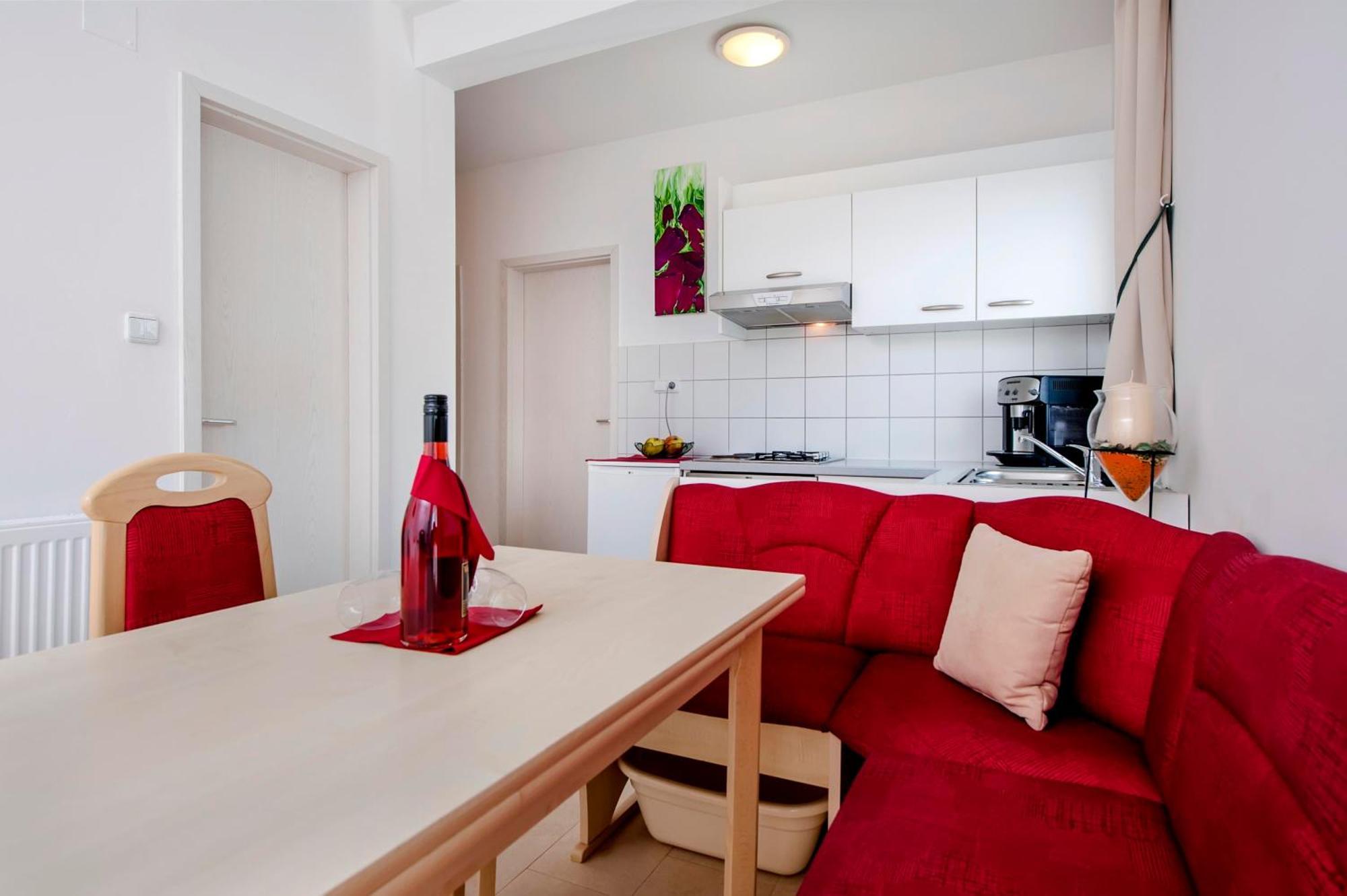 Marko Apartmani 로비니 객실 사진